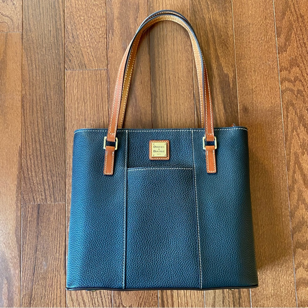 Dooney & Bourke Pebble Grain Small Lexington Bag
